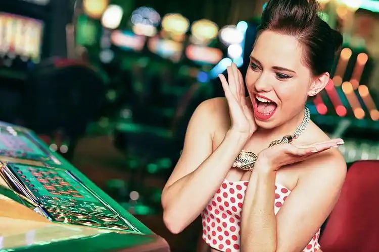 Provider live casino terkemuka di Honda99 – Evolution, Pragmatic Live, SA Gaming meja baccarat dan roulette HD